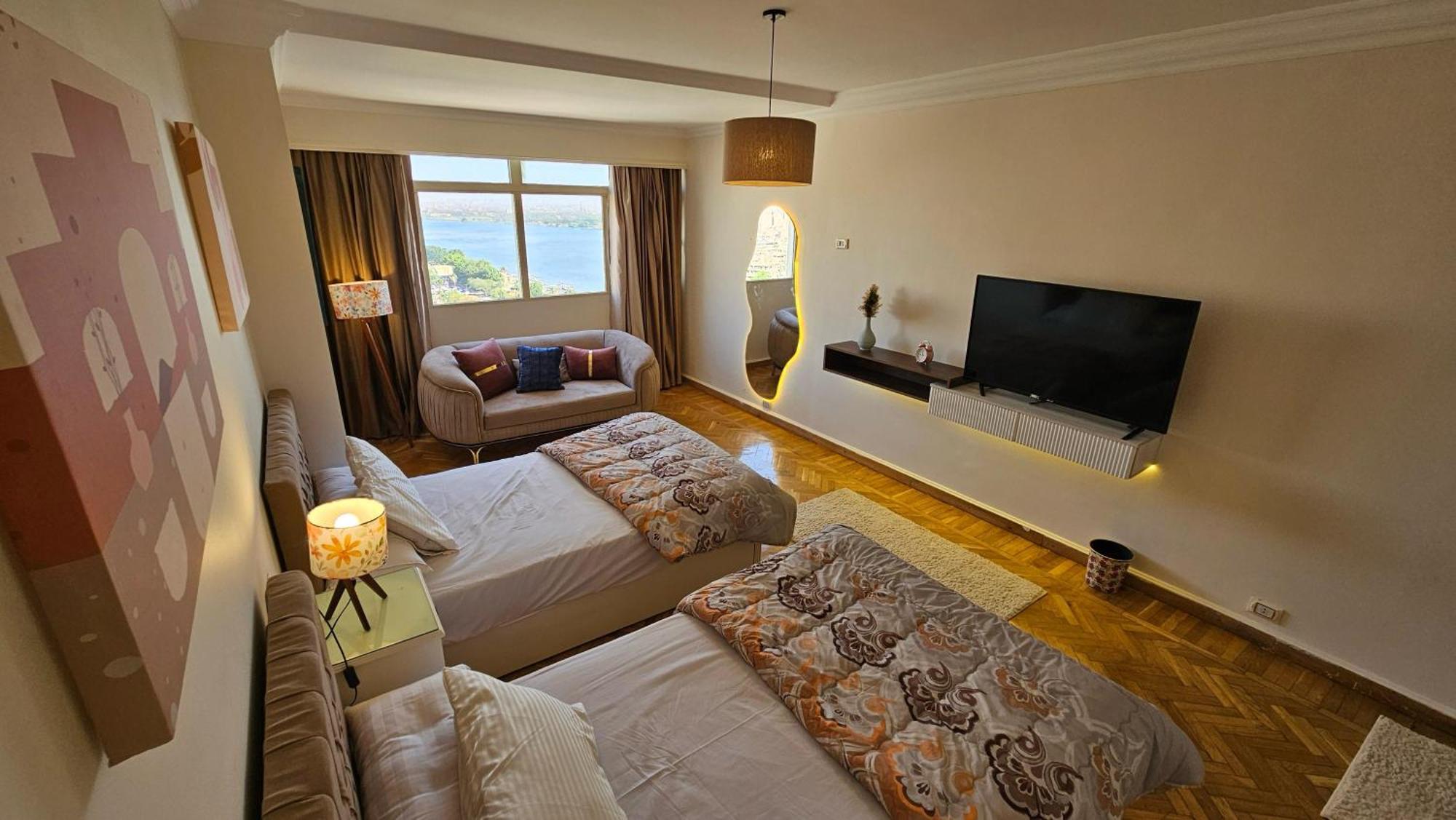 Апартаменти Jamila Luxury Homes - Maadi Nile View *