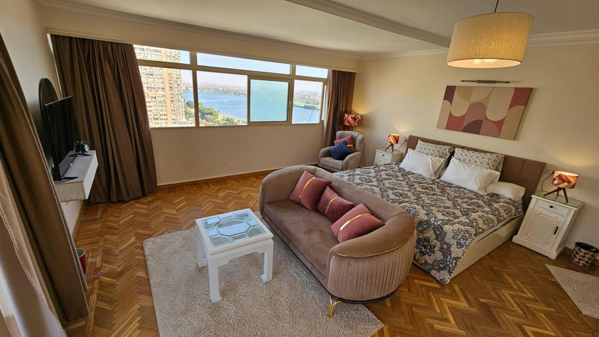 Jamila Luxury Homes - Maadi Nile View Апартаменти
